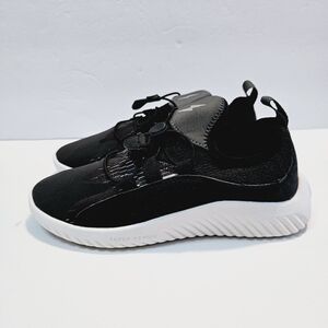 Super Heroic Crew Adjustable Black Youth's Size 5 Shoes/Sneakers